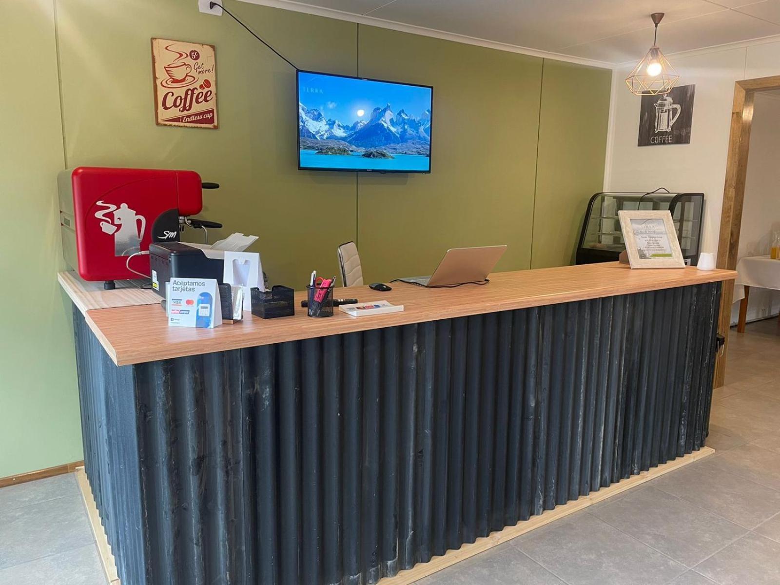 Terra Hostal Puerto Natales Zewnętrze zdjęcie